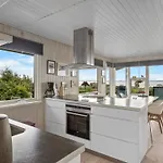Dorathea - 360m From The Sea By Interhome *